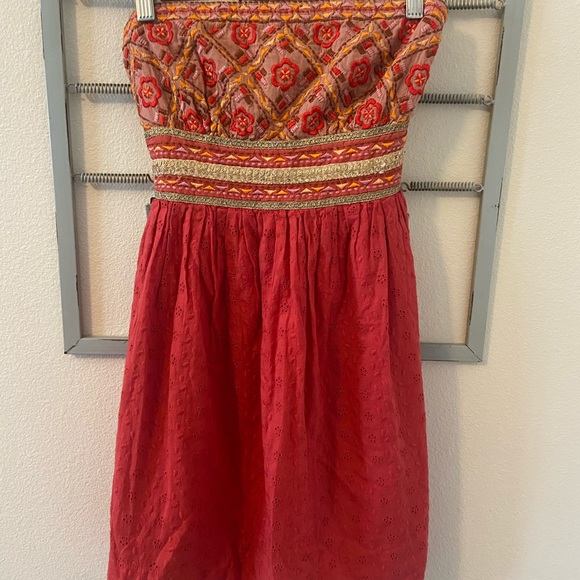American Rag Dresses & Skirts - American Rag Embroidered Dress Size Medium